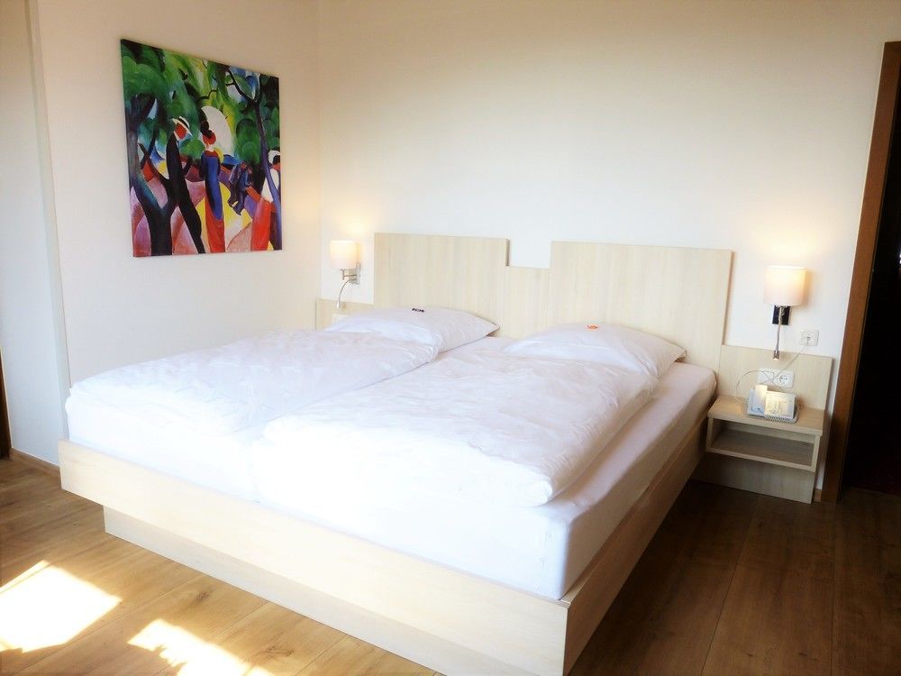 Parkhotel Pyrmont บัดเพอร์ทอนท์ ภายนอก รูปภาพ
